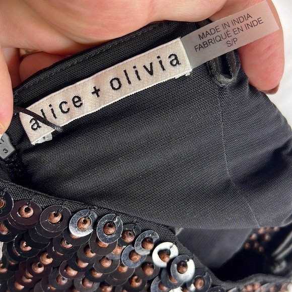 NWT Alice + Olivia Archer Black Beaded Sequin Crop Tank Top - Picture 10 of 11